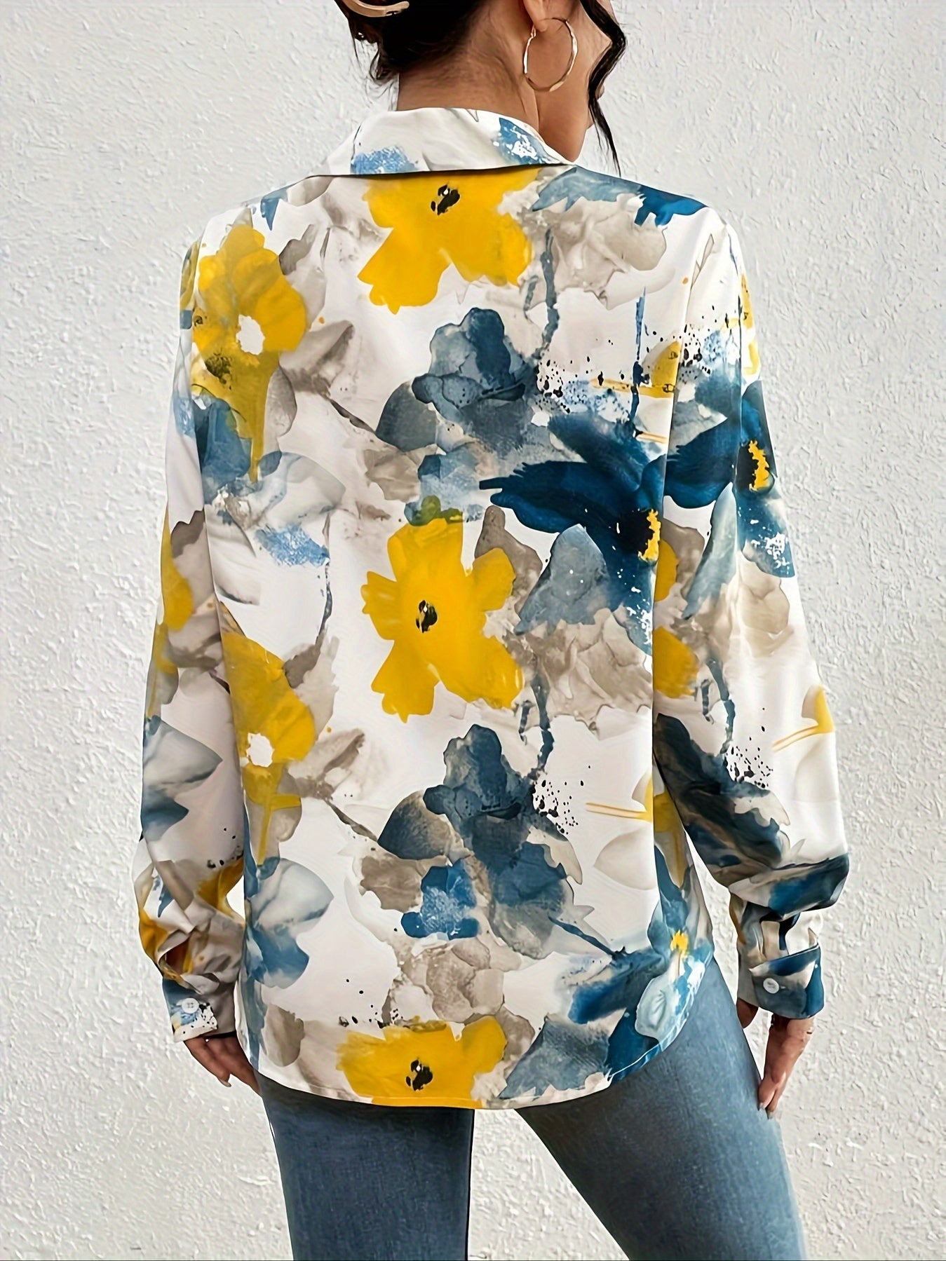 Floral Button-Front Long Sleeve Shirt