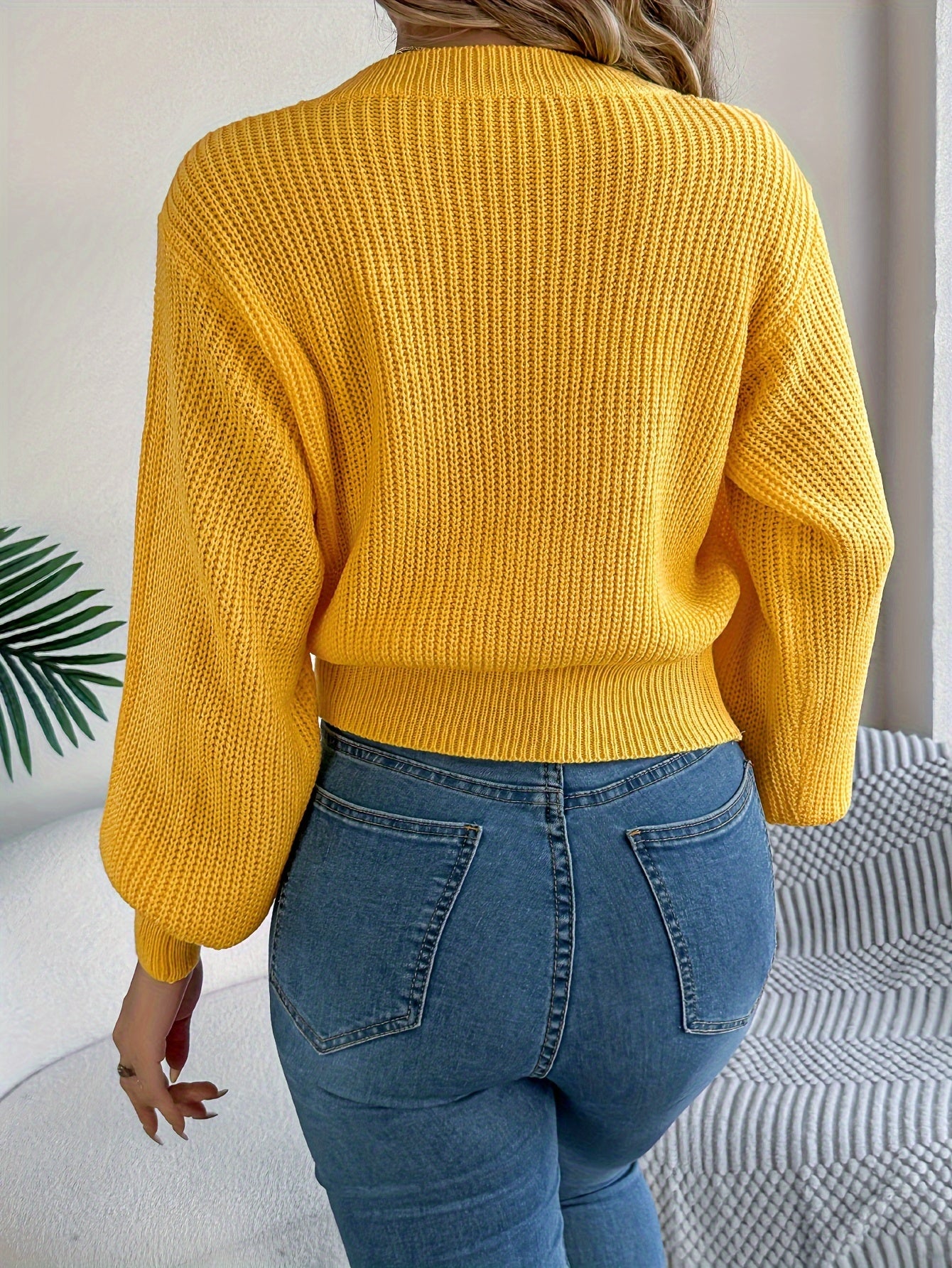 White Round-Neck Knit Sweater Adjustable Waist