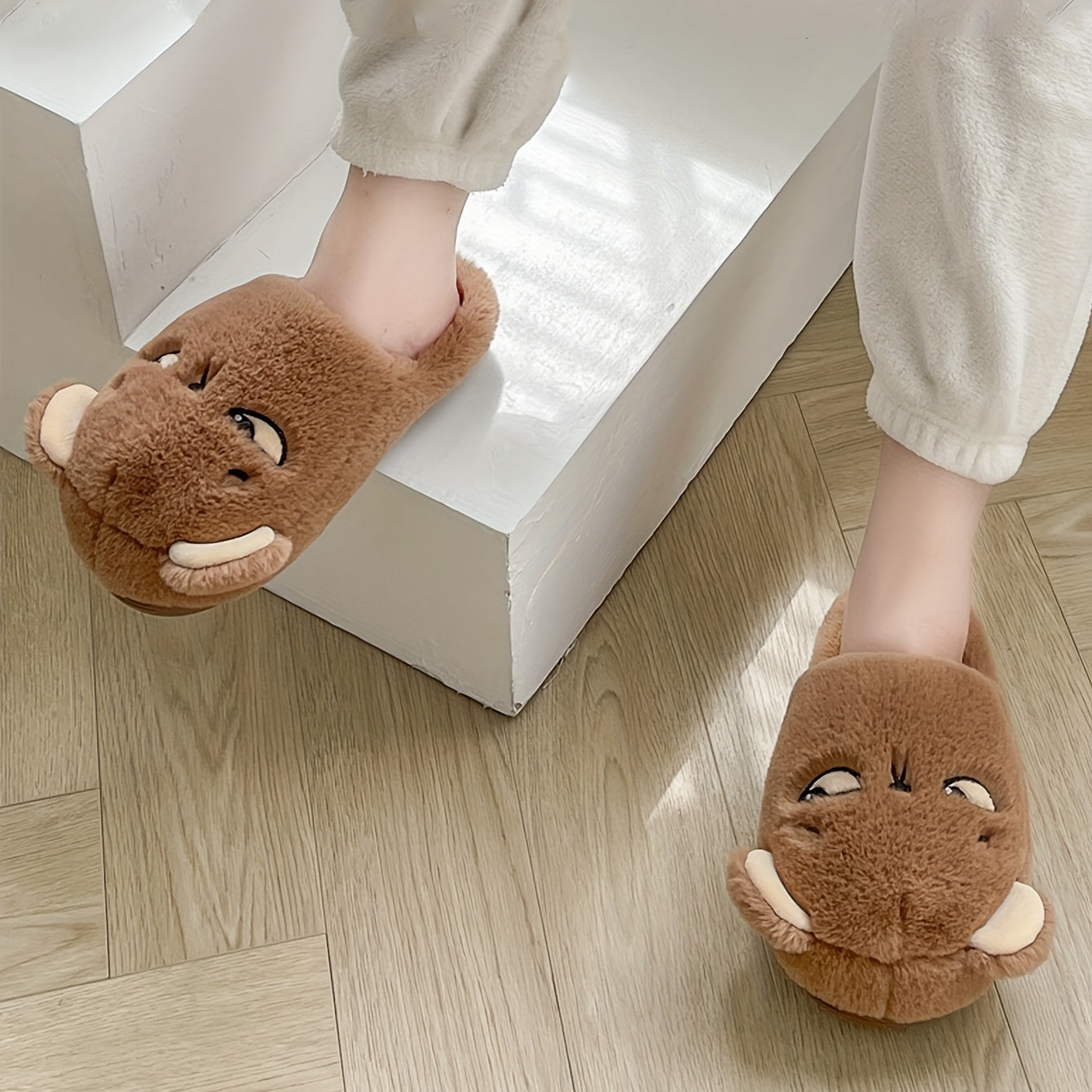 Chaussons d'intérieur Plush Paws