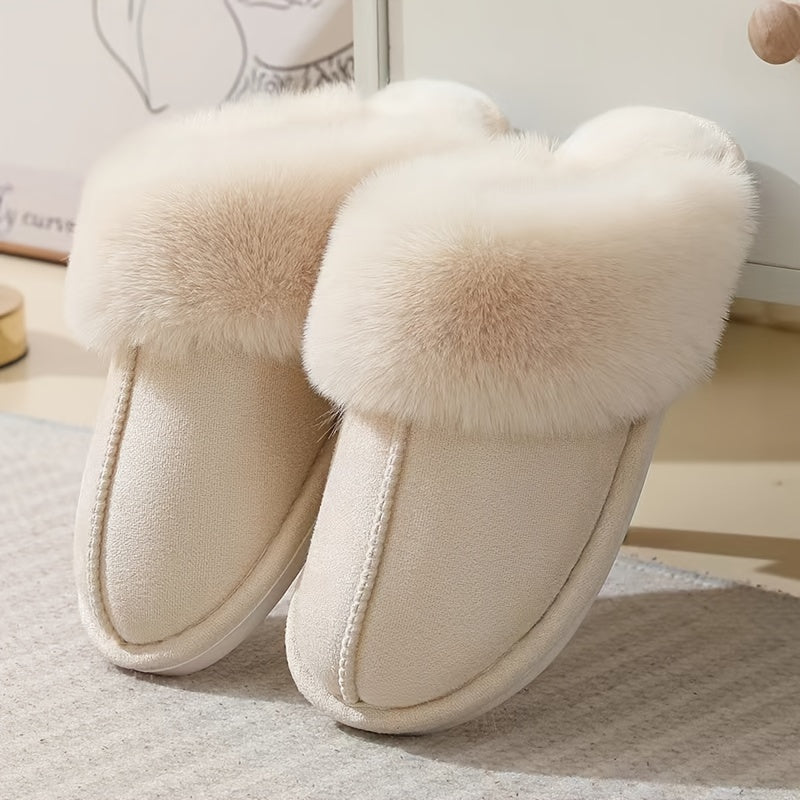 Chaussons d'intérieur en peluche confortables pour l'hiver