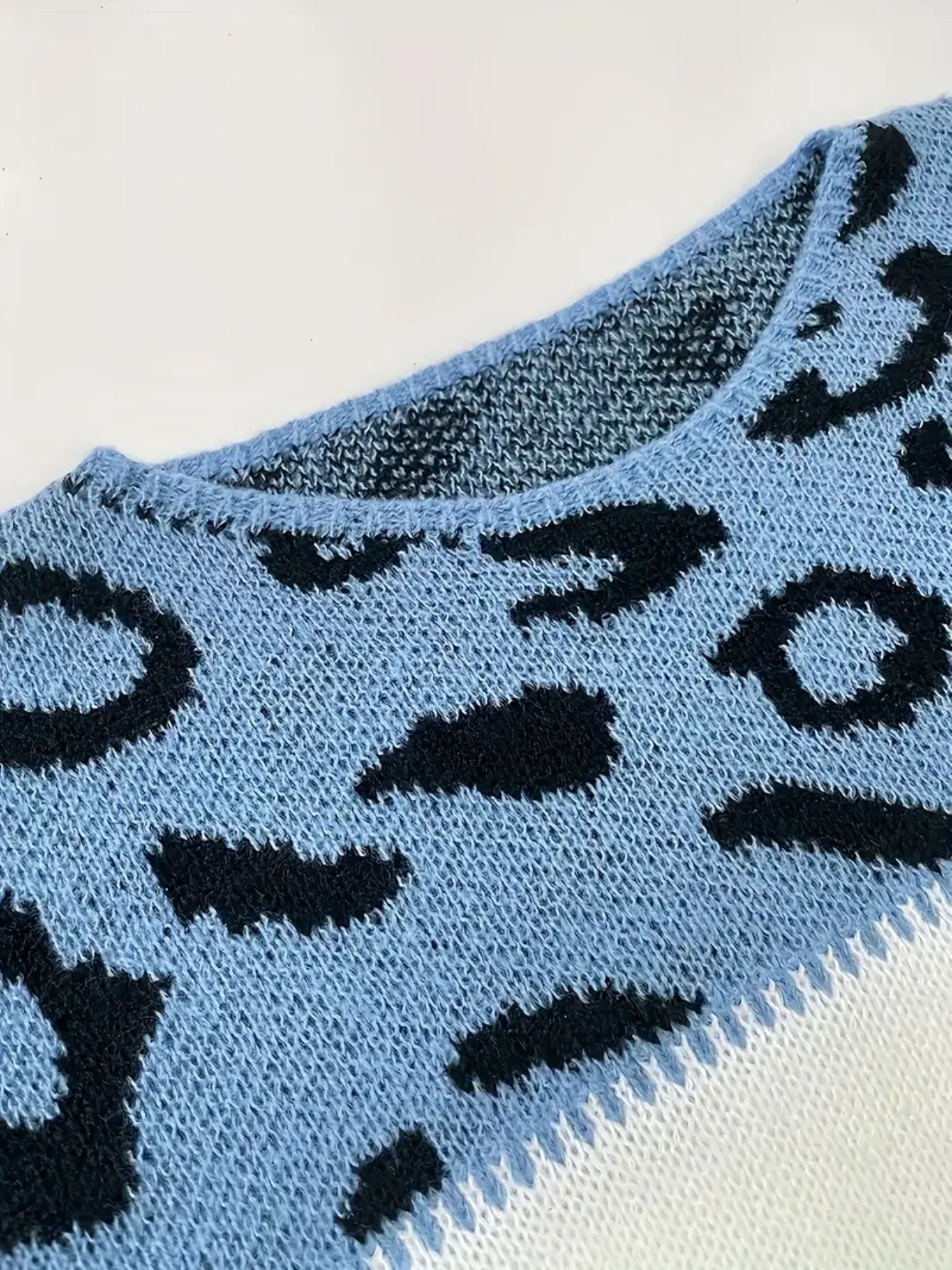 Suéter de estampado de leopardo