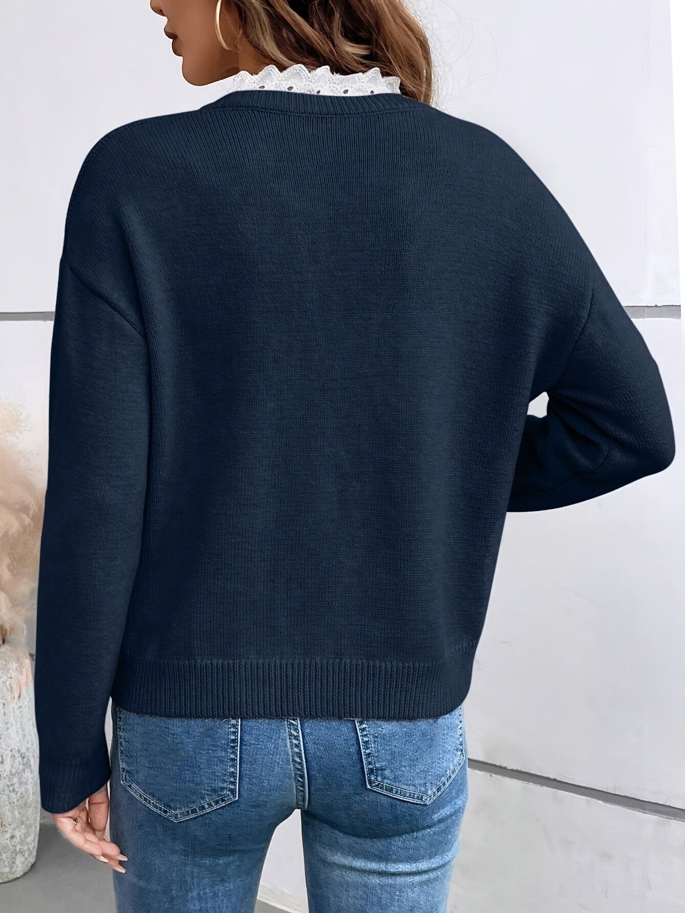 Stylish V-Neck Lace Trim Sweater